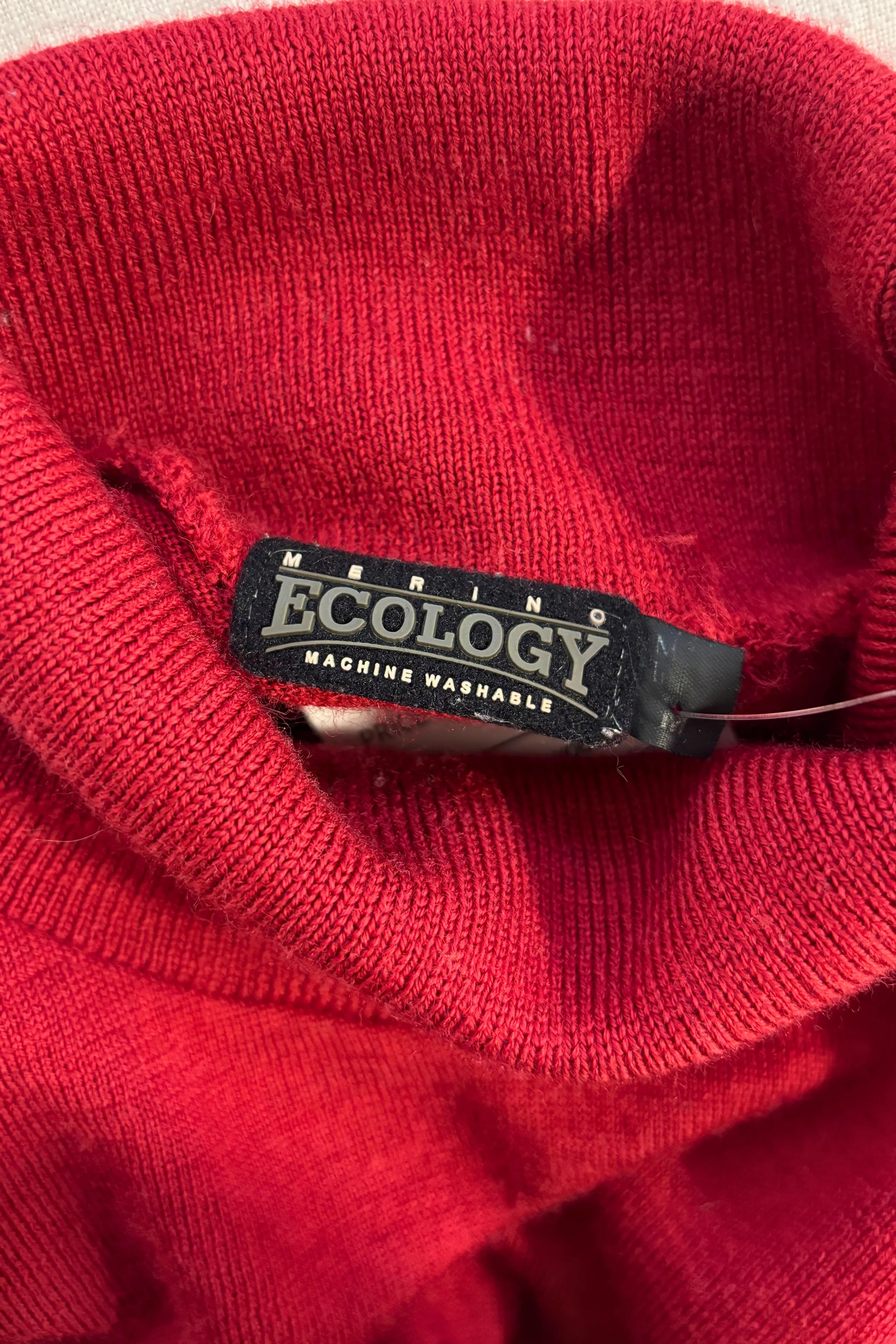 Ecology merino turtleneck lightweight sweater, M