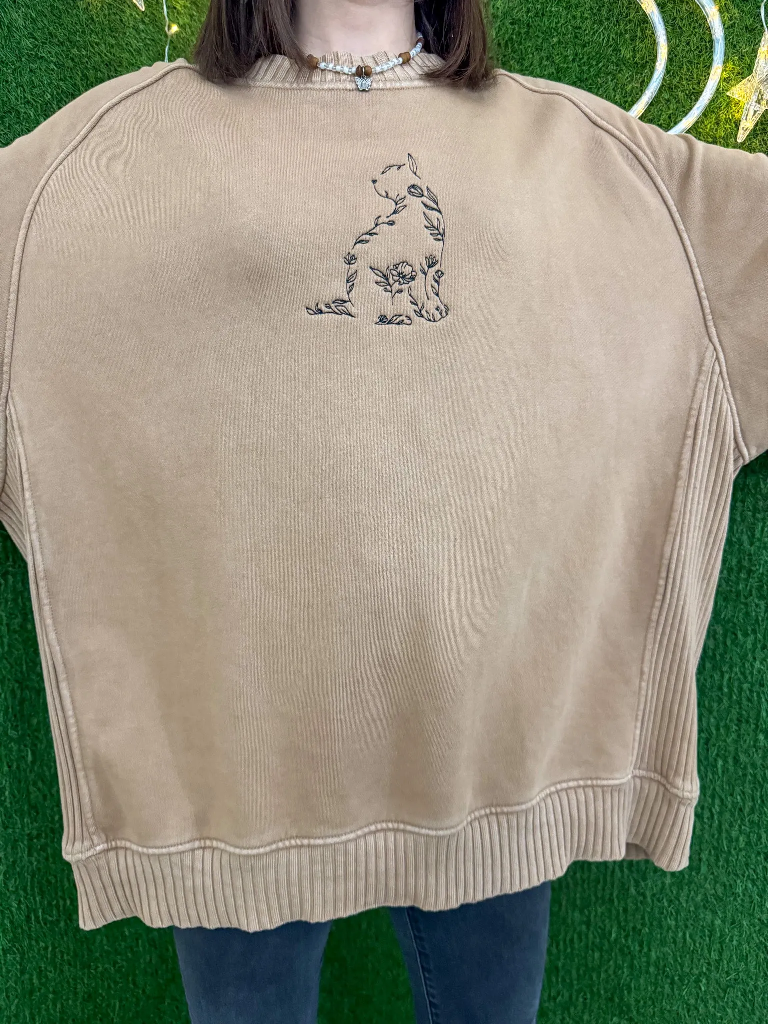 Floral Cat Brown Crewneck L