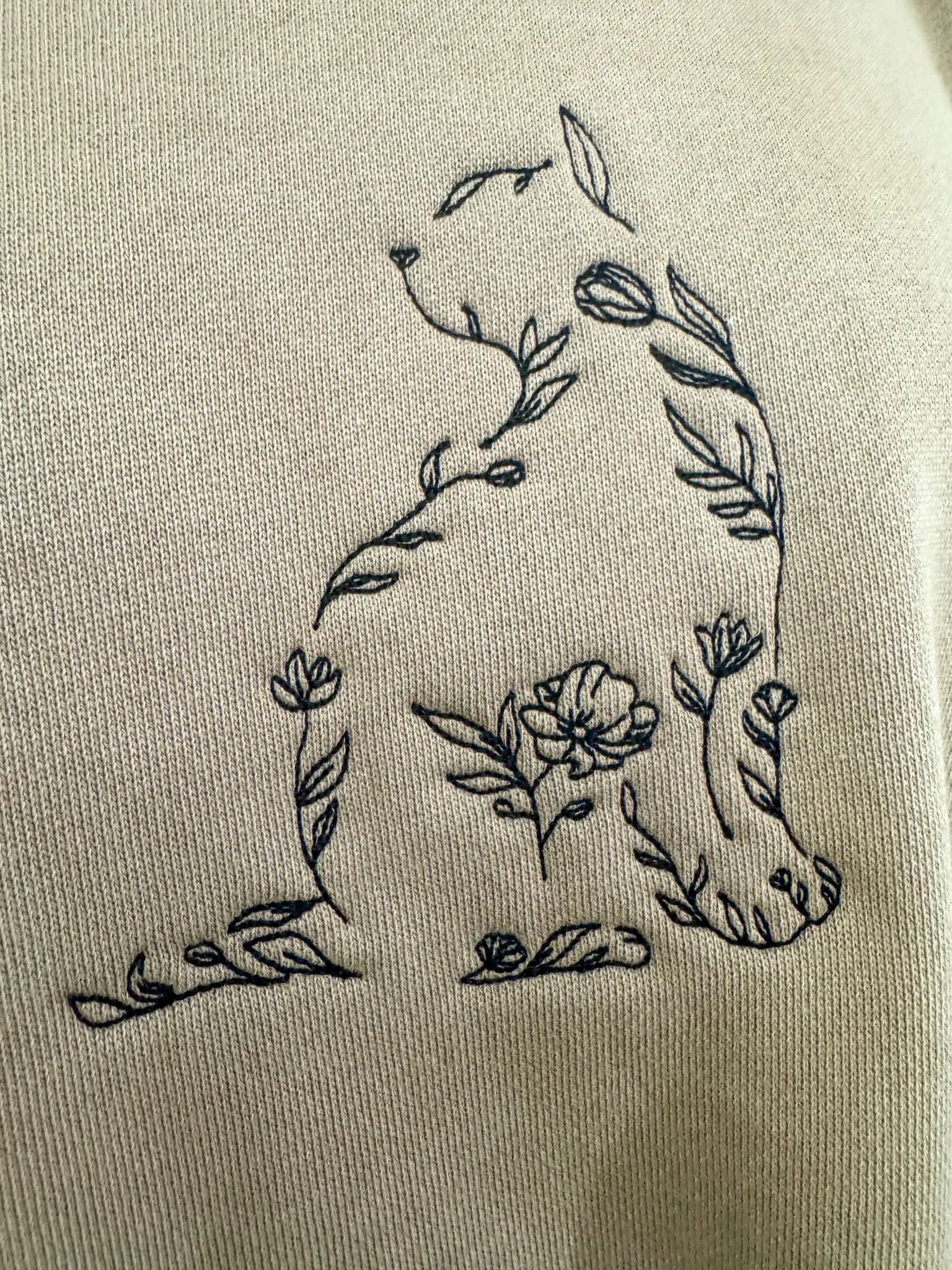 Floral Cat Brown Crewneck L
